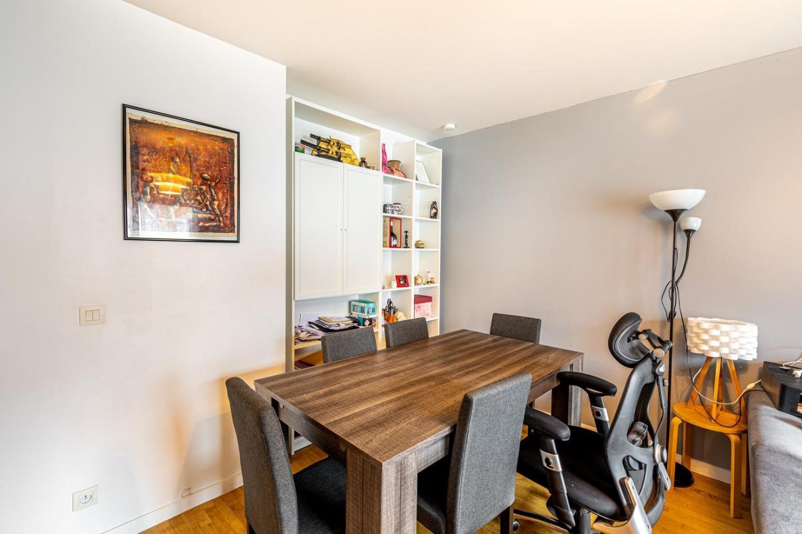 Guestready - Red Letters In Appartement