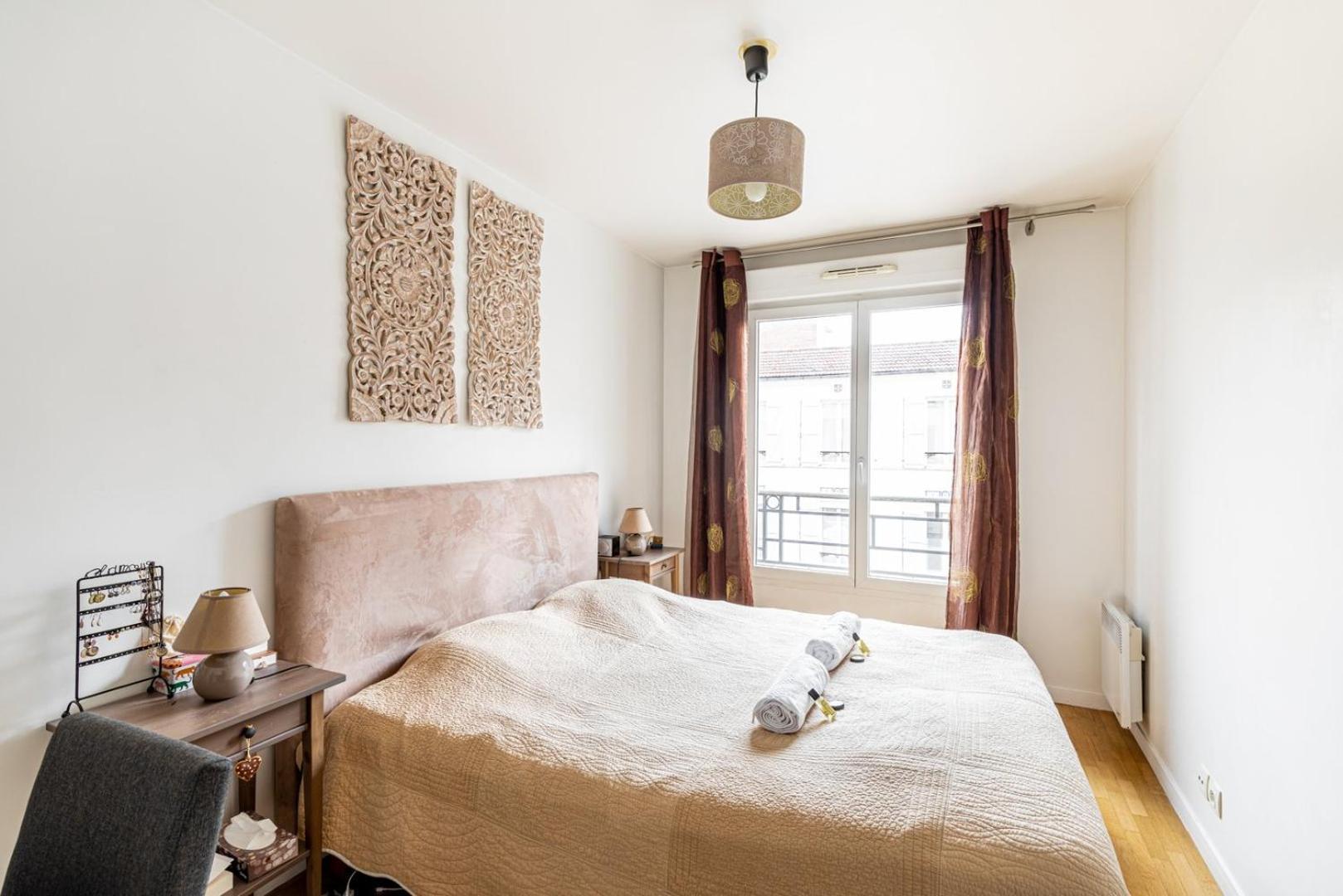 Appartement Guestready - Red Letters In
