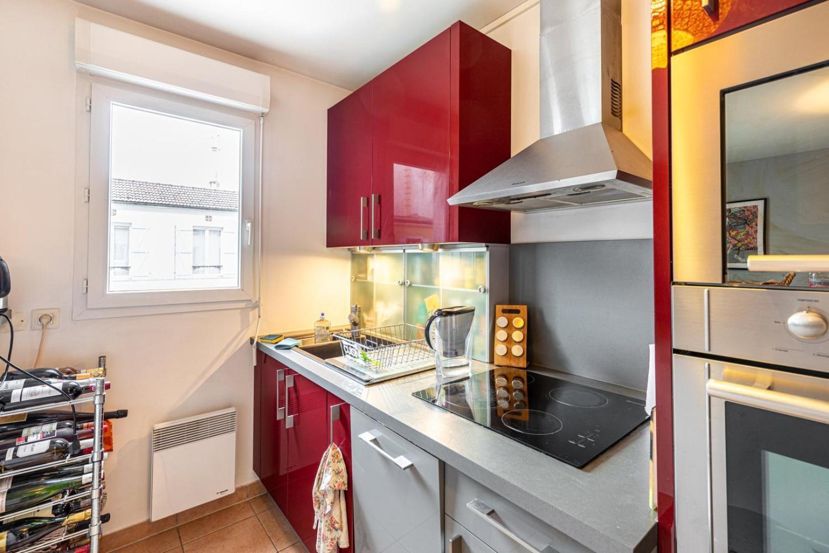 Guestready - Red Letters In Appartement *